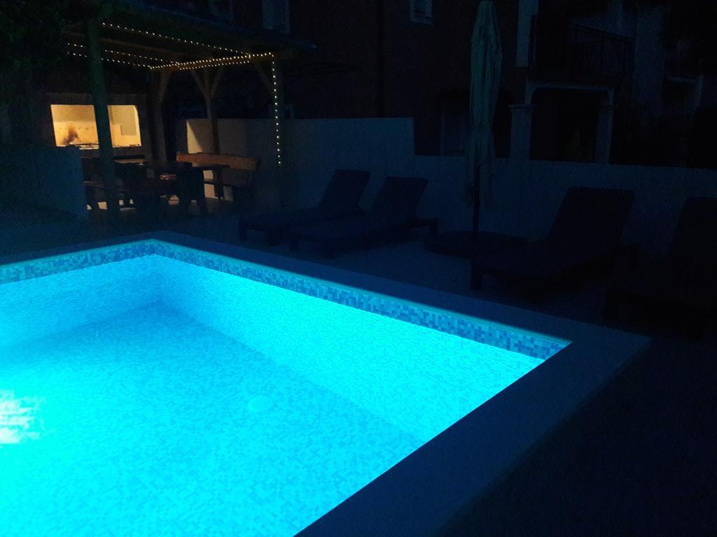 Villa Ferias トロギール エクステリア 写真